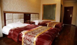 康定酒店爆料案件最新,真相渐浮水面，疑云重重引关注